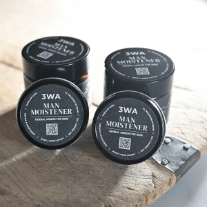 Man Moistener Salve